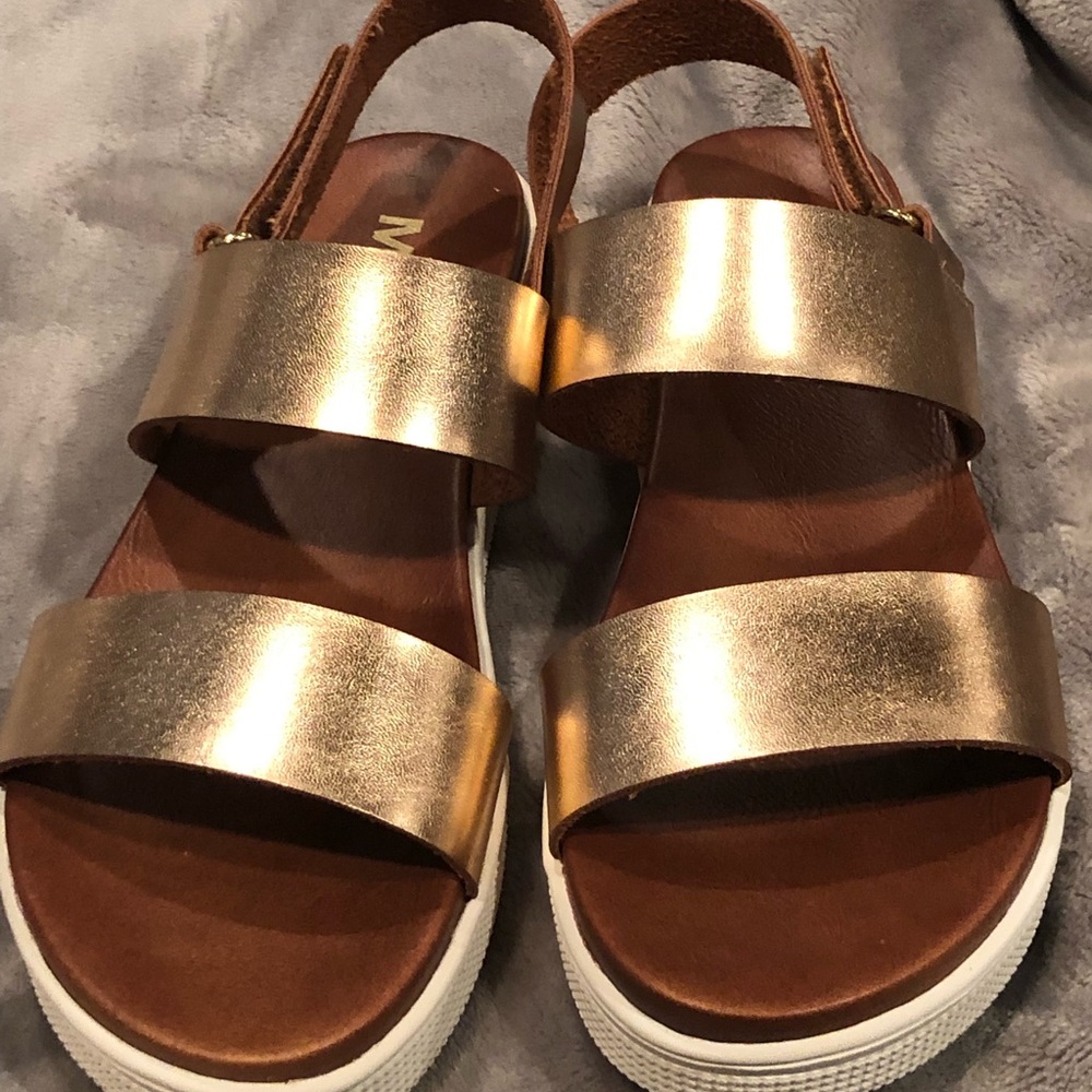 Mia rubber sole sandals in copper